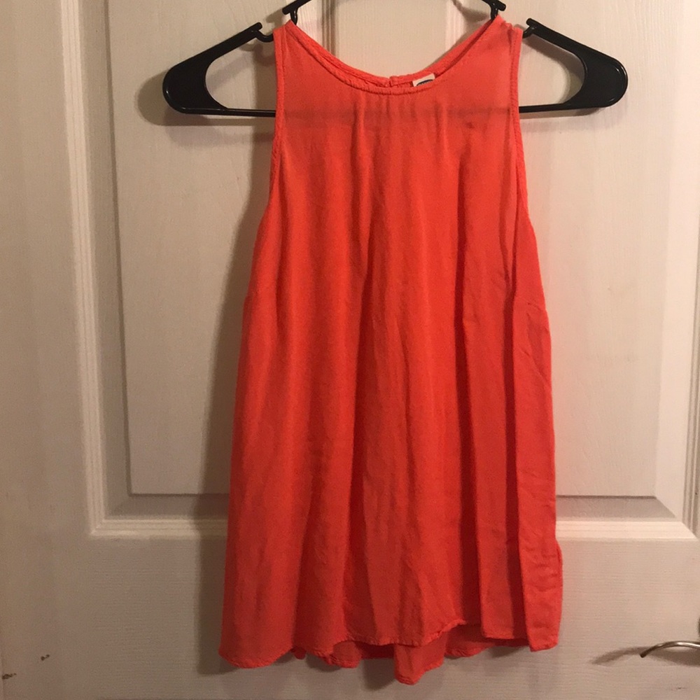 Old navy tank top